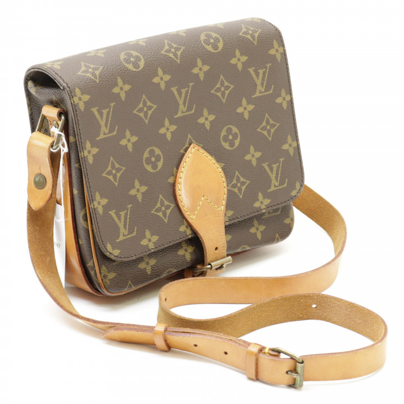 Sold at Auction: LOUIS VUITTON - VINTAGE CAMERA CROSSBODY TALL BAG