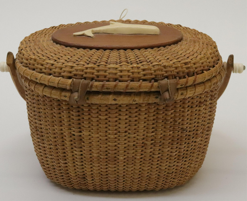 RARE Vintage Nantucket style Woven Basket Purse by Etienne… | Flickr