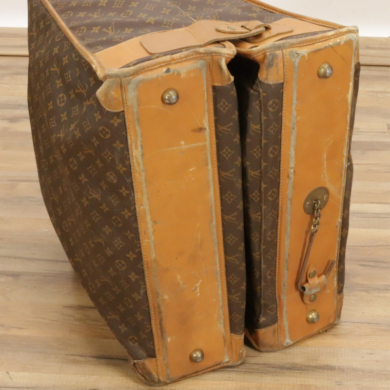 Sold at Auction: Vintage Folding Garment Bag, Louis Vuitton?