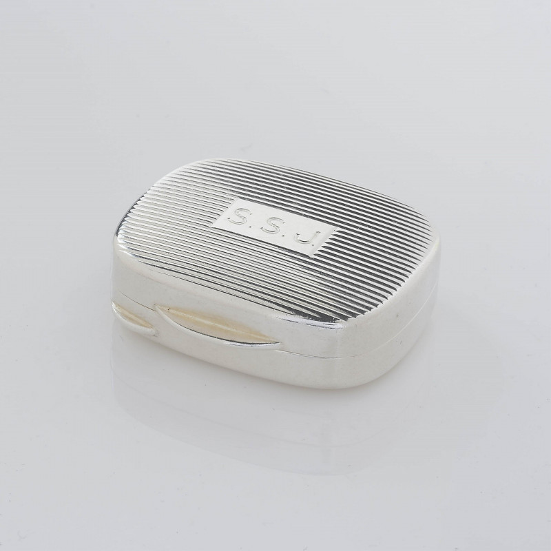 Sold at Auction: Italian Tiffany & Co. Sterling Pill Box